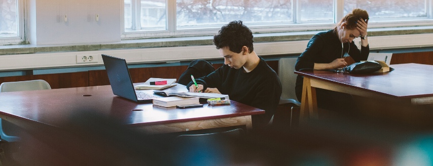 Pożyczka dla nieletnich - gdzie można uzyskać pożyczkę dla młodych?