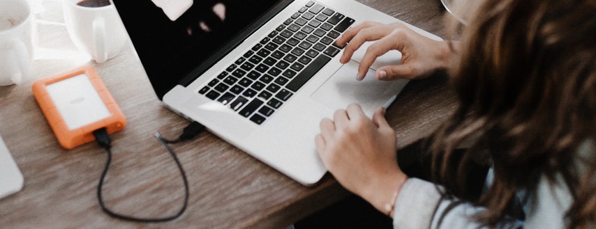 Dopożyczka — jak wygląda zaciągnięcie pożyczki w firmie?