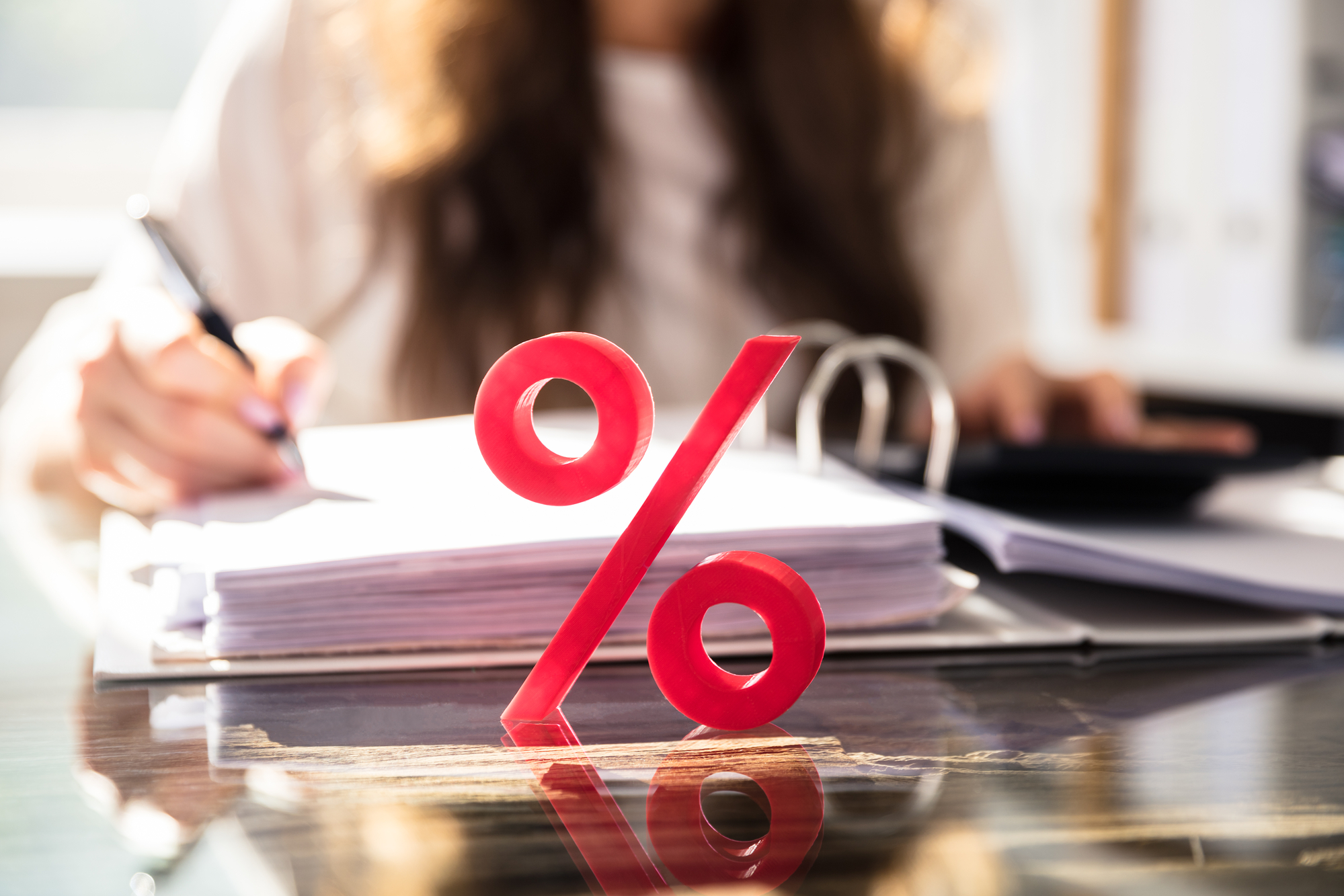 Jaki jest wpływ stóp procentowych na chwilówki?