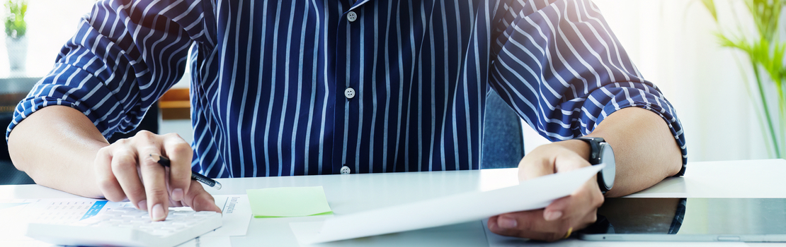 Kredyt 100 tys. na 15 lat – jaka rata i ile wyniesie całkowity koszt kredytu?